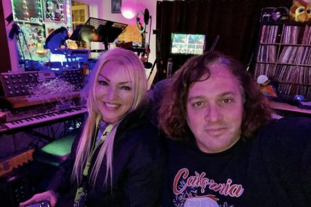 CCM-250501_Chris_Cox_Friends_Kristine_W_01