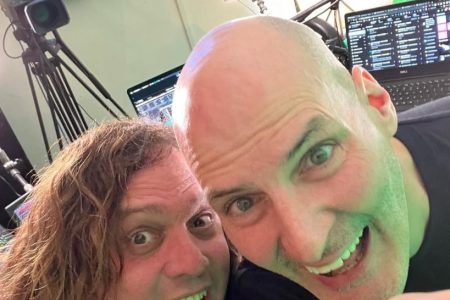 CCM-250501_Chris_Cox_Friends_LIquid_Todd_01